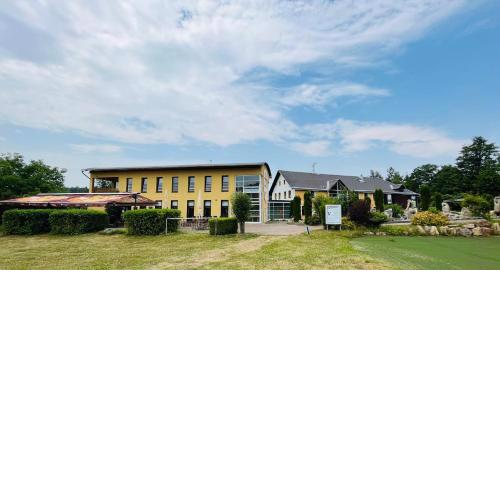 Restaurace a penzion Golf Ještěd