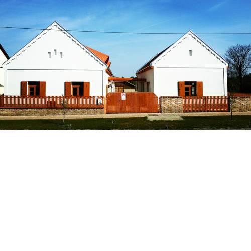 Rétespajta és Apartmanház