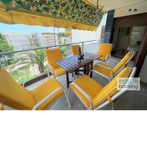 Reus Mediterrani , piscina , parking y playa