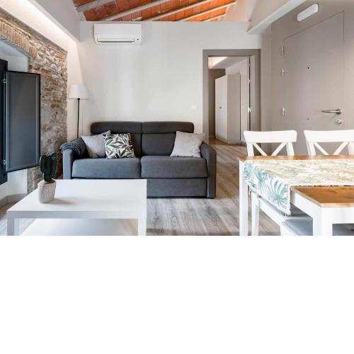 Revitalized Downtown Apartment in Historical Building
