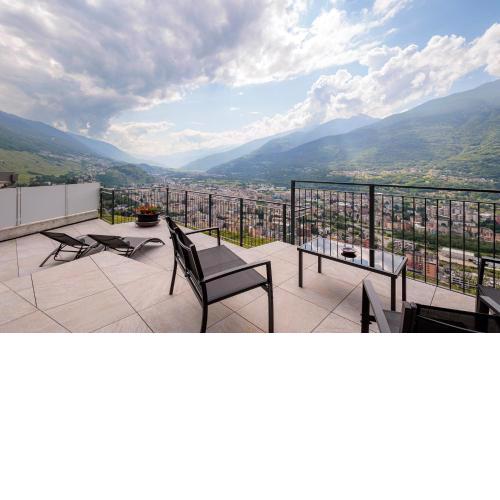 REVO Apartaments - Gualzi63 the Best View