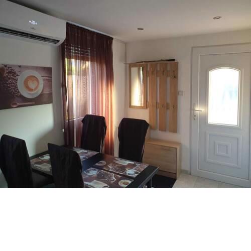 Rezeda Apartman