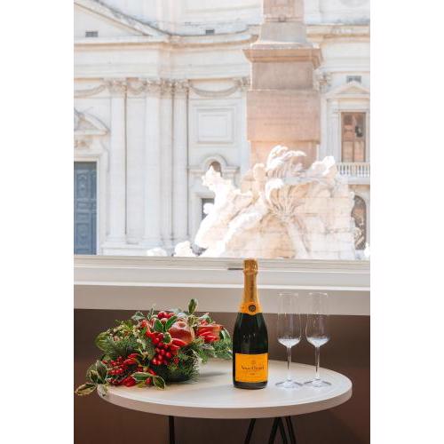 Rhea Silvia Luxury Navona