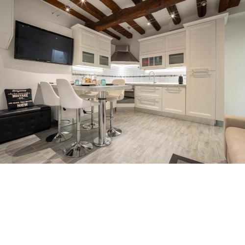 Rialto Boutique Apartment