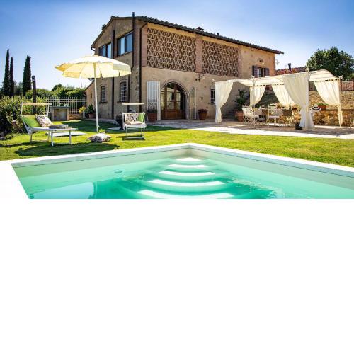 Ricciolo 4, Emma Villas
