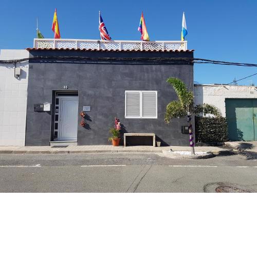 Rickaty Lodge Bed and Breakfast, 2 star Hotel, Plane spotting Hotel, Gran Canaria Airport LPA, Gran Canaria, Spain