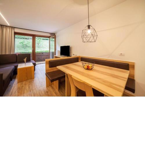 Riederhof Ferienwohnungen Arthur 2