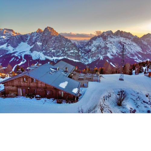 RIFUGIO 2000 Berghutte