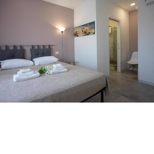 Ri.Mo's Rent Room
