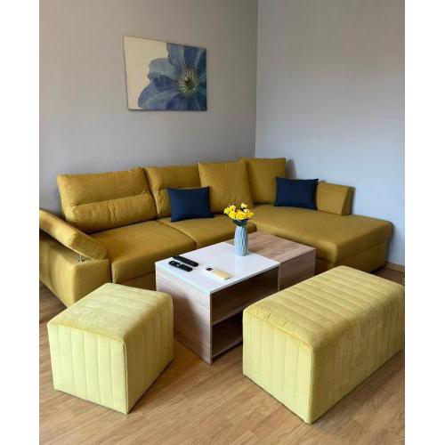 Rio sunny family Apt in a quiet central location