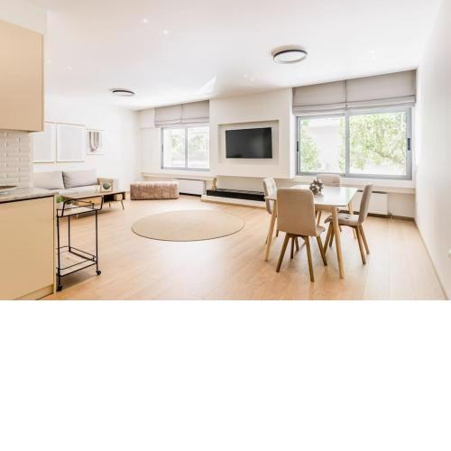 Ritzy 2BR Apartment in the Heart of Kolonaki by UPSTREET