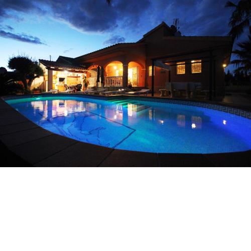 Riumar "El Cazador", 200m to beach, private pool, On-Site-Service, dog beach