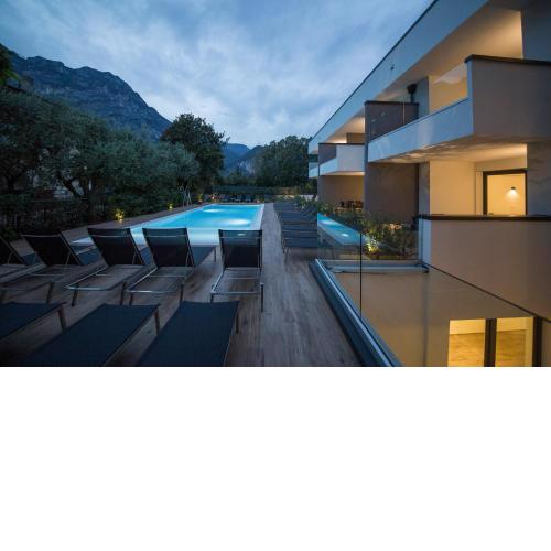 Riva Lake Lodge