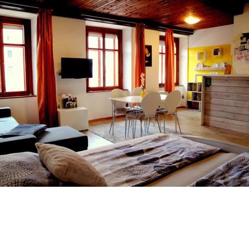 Riverbank Studio