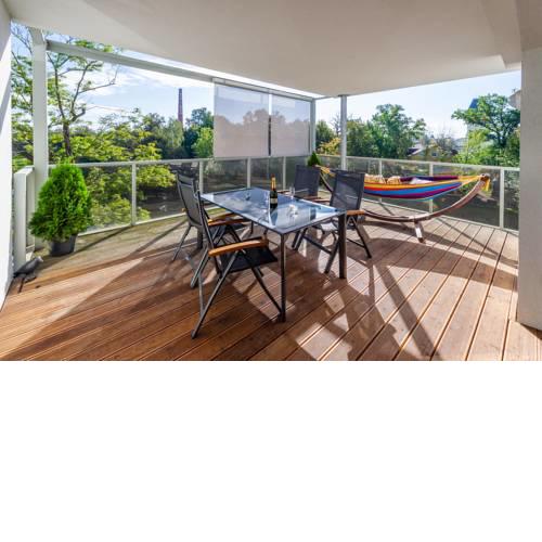 Riverside Apartments