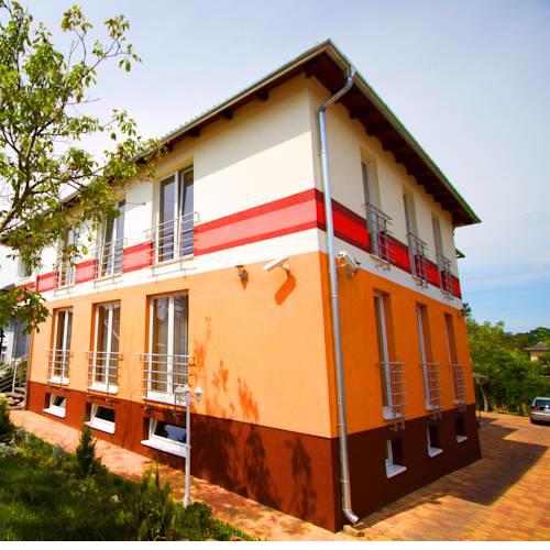 Riviéra Apartmanház