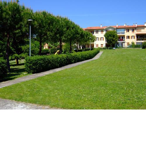Riviera del Conero Numana centro -parcheggio privato terrazzo coperto abitabile