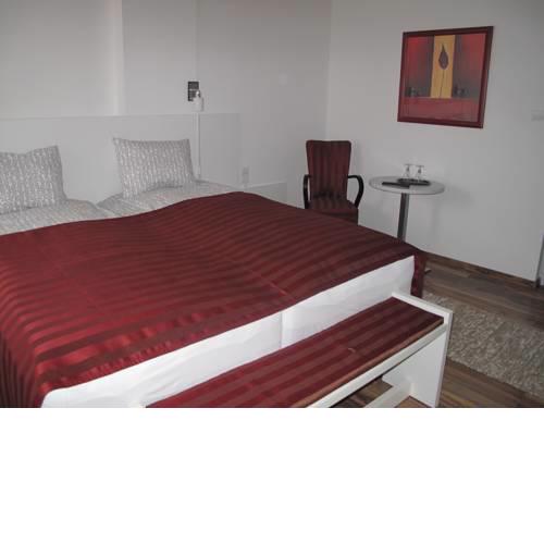 Riviéra Rooms Vendégszobák
