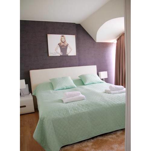Road House Holiday Resort