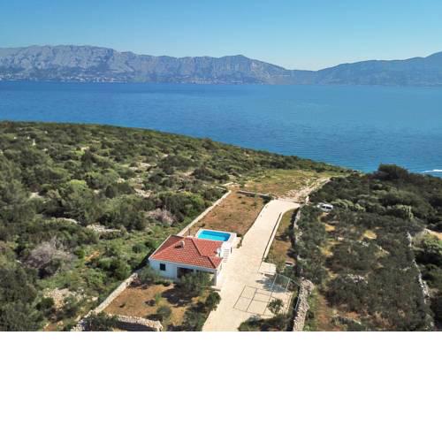 Robinzon Villa Zavala