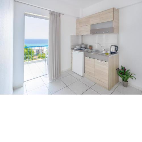 Roditsa Patritsia Apartments