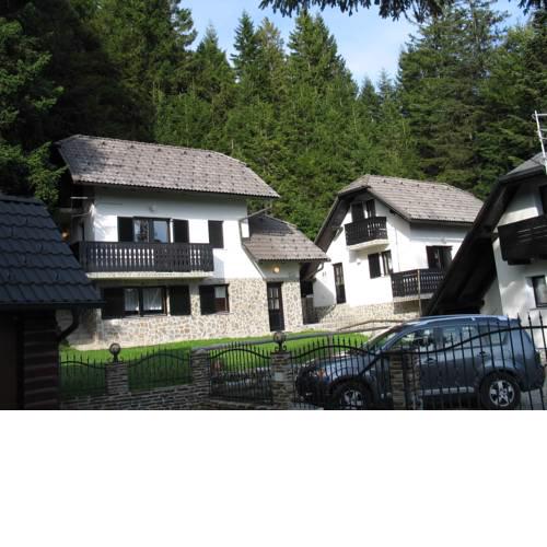 ROGLA NUNE 4