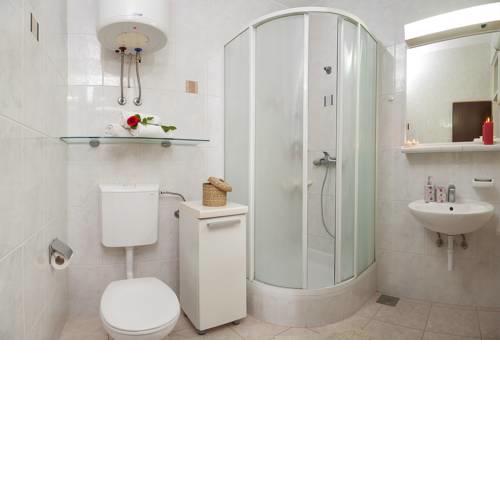 Rogoznica Villa Sleeps 10 Pool Air Con WiFi