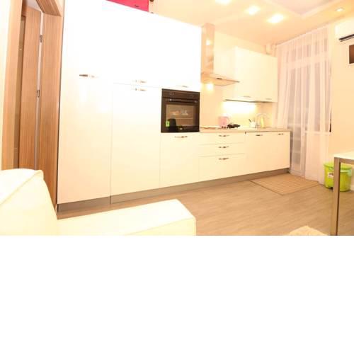 Rohana’s Central Apartment
