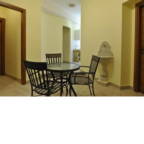 Roma Tourist House