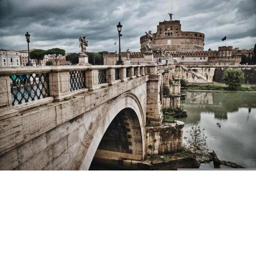 ROMA VATICAN HOUSE GOLD LOFT