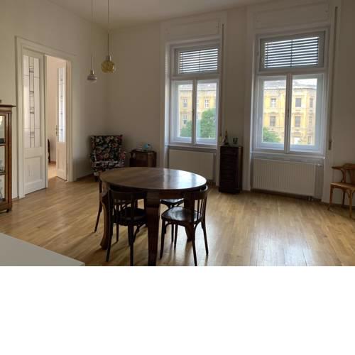 Romantic chic & charming green square at Palace District Budapest