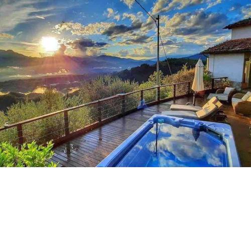 ROMANTIC GETAWAY AMAZING VIEWS - New large veranda