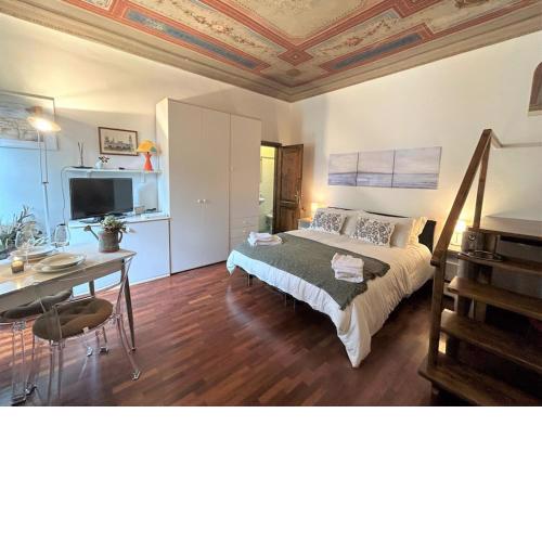 Romantic Nest Florence Studio