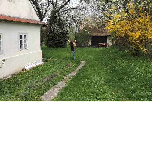 Romantická chalúpka s veľkou záhradou