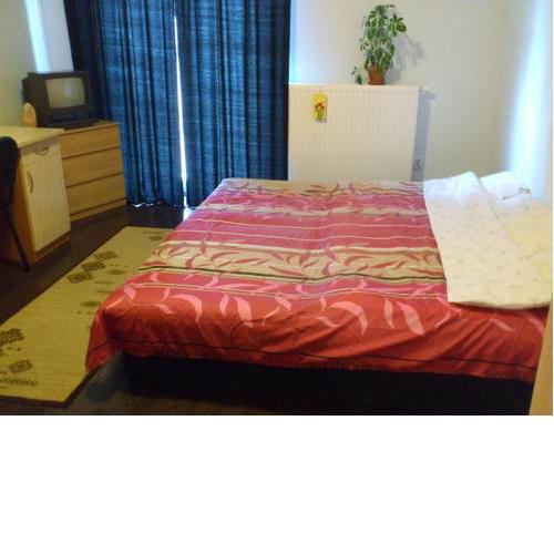 Róna Apartman