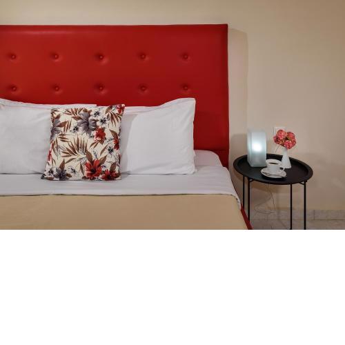 Room 25