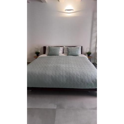 Room 28