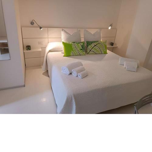 Room & Breakfast - Lo Scalo 1