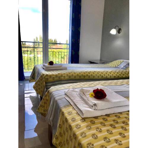 Room in Apartment - Beautiful Apartment in Corfu with Swimming Pool