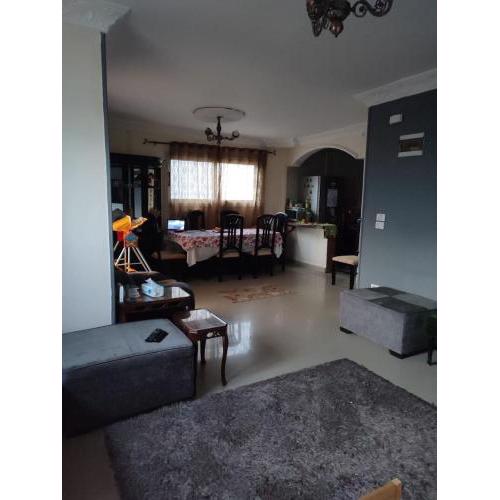Room in Apartment - Females Only, Host Is Woman, City center, Near All