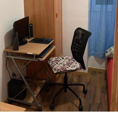 Room in the centre of Barcelona