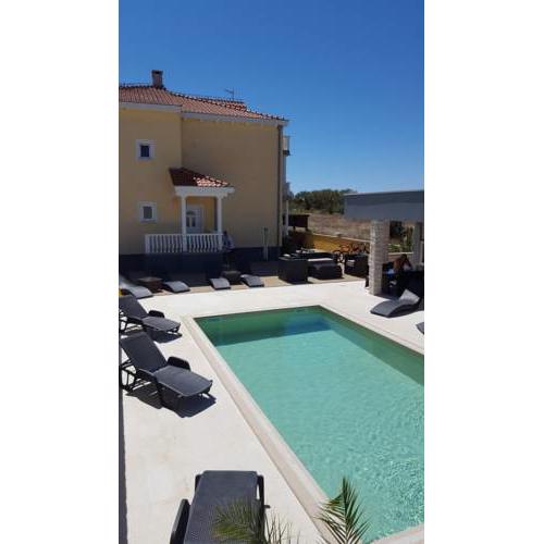 Room in Zaton (Zadar) with W-LAN, washing machine (4141-9)