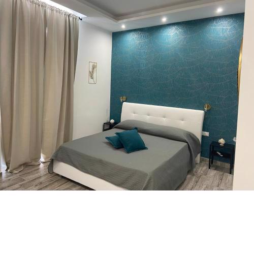 Room27