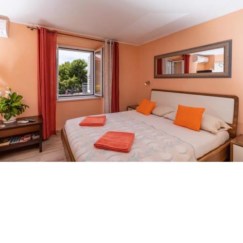 Rooms Edna