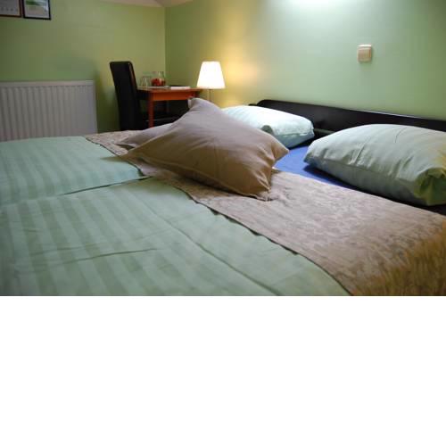 Rooms Hiša Divino