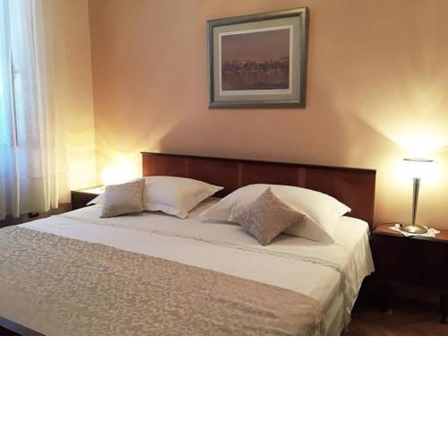 Rooms Vinka,Stomorska