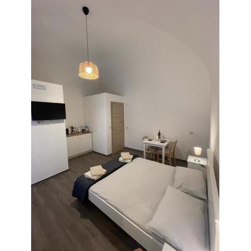 ROOMS69-Francesca