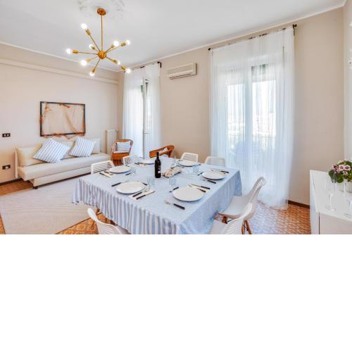 Rosamare Elegant Apartment