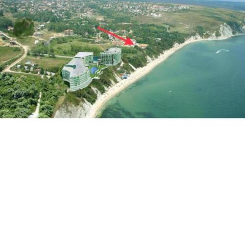 Rose Apartment on the Beach