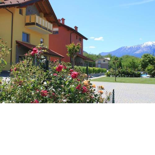 Rose Gialla Firsia Garten Ferienwohnung EG